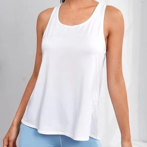 Tie back work out shirt